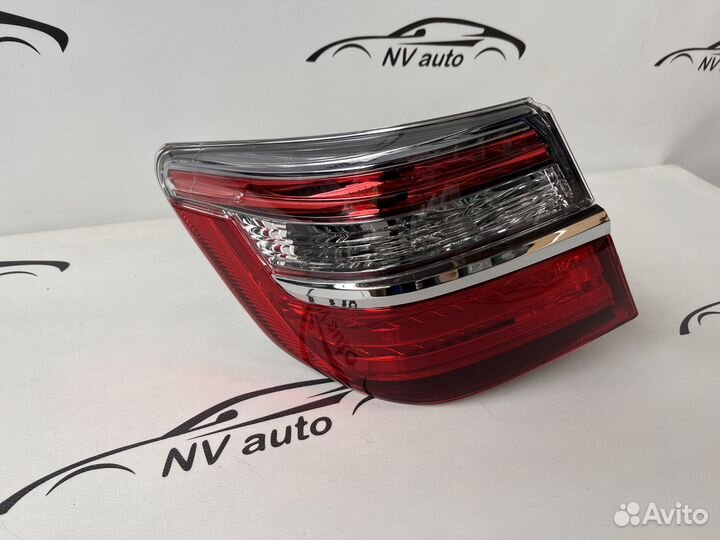 Toyota camry 55 фонарь задний левый угловой 15-17