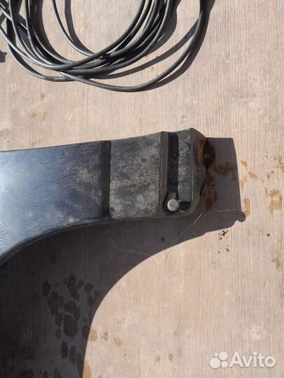 Переднее крыло ваз 2110,2111,2112