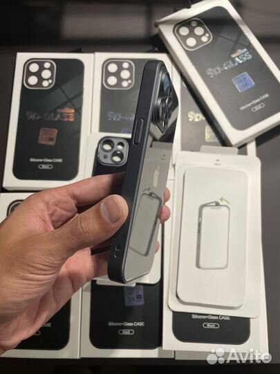 Чехол на iPhone