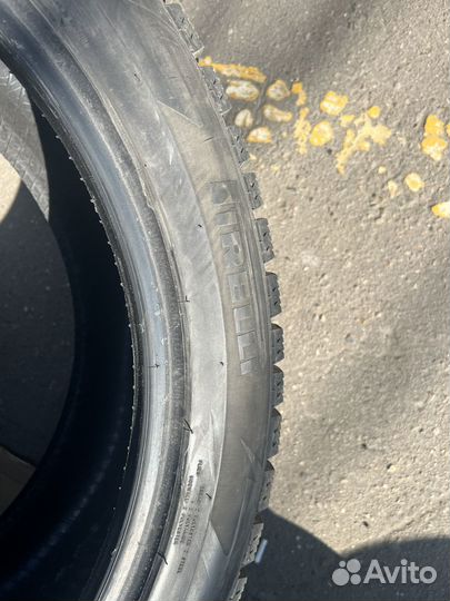 Pirelli Ice Zero 295/40 R21 111H