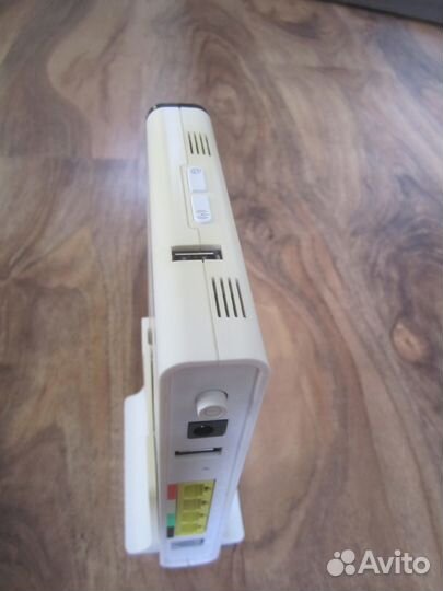 Универсальный роутер (adsl/FTTb) Sagem Fast 2804