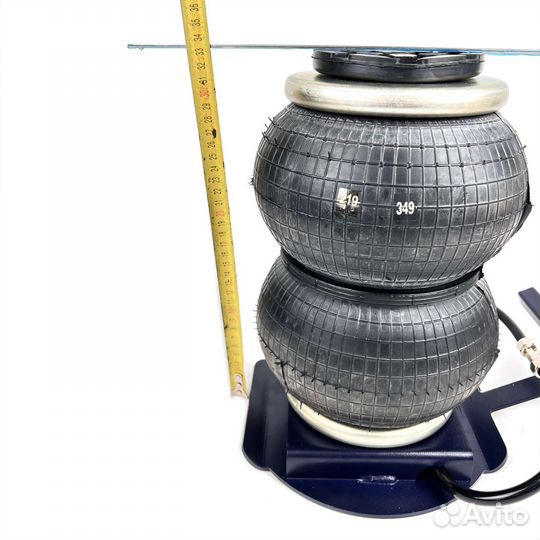 Пневмодомкрат новый