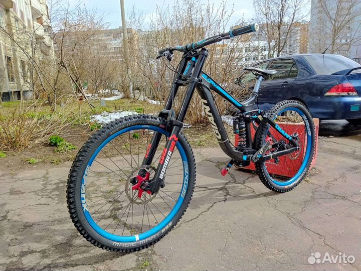 Горный велосипед Giant Glory