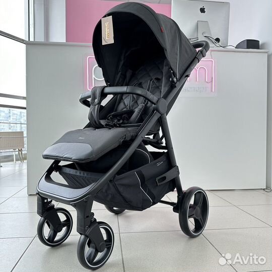 Прогулочная коляска Carrello Bravo 2023 Red Logo