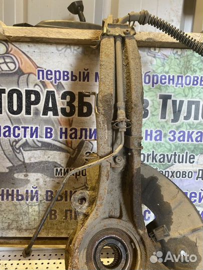 Кулак поворотный передний правый Audi Q7