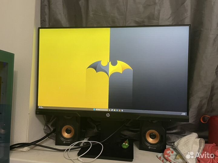 Монитор HP 27