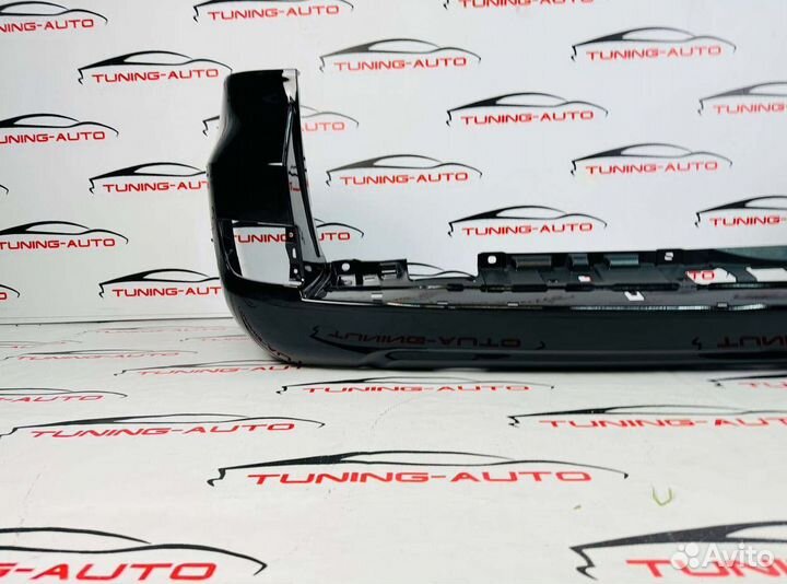 Бампер задний Toyota Land Cruiser 200 2016-21