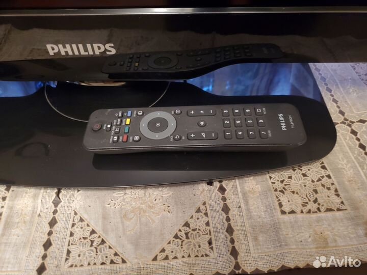 Телевизор Philips 42PFL3605/60