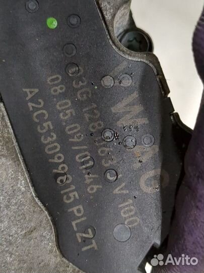 Заслонка дроссельная Volkswagen Touran, 2009