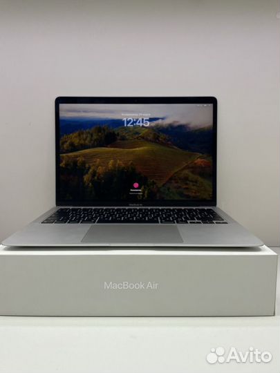 Apple MacBook Air 13 2020 m1 8/256