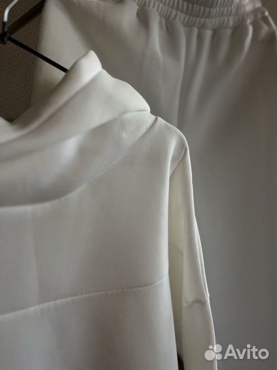 Спортивный костюм женский на флисе новый 46 48 50