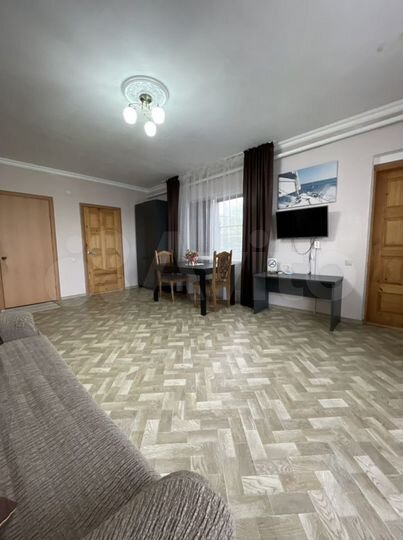 Дом 100 м² на участке 5 сот.