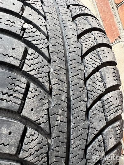 Gislaved Nord Frost 5 205/55 R16 94T