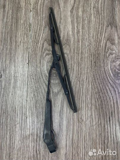 Поводок дворника задний Ford Focus 1 хетчбэк 5-ти