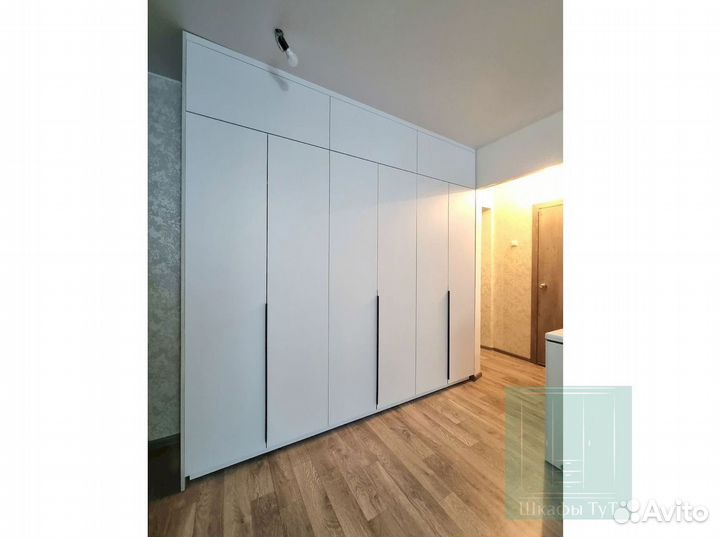 Шкаф для одежды