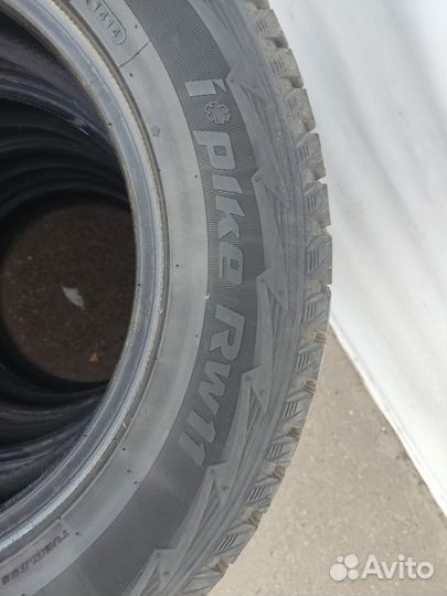 Hankook Winter I'Pike 215/65 R16