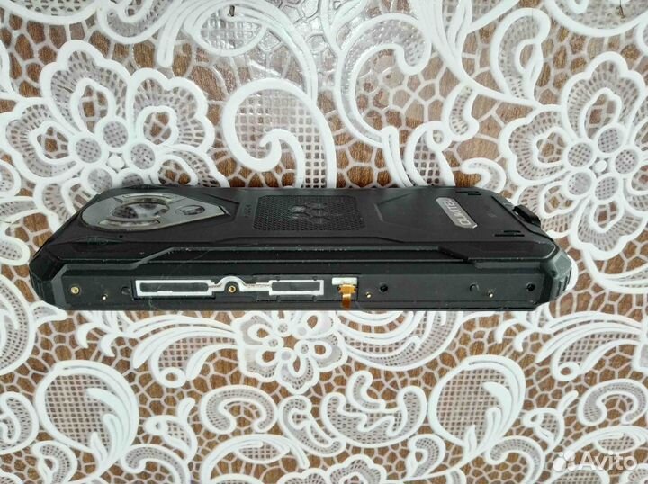 Смартфон на запчасти Oukitel WP16