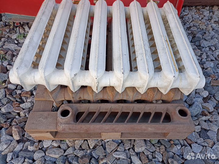 Батарея чугунная