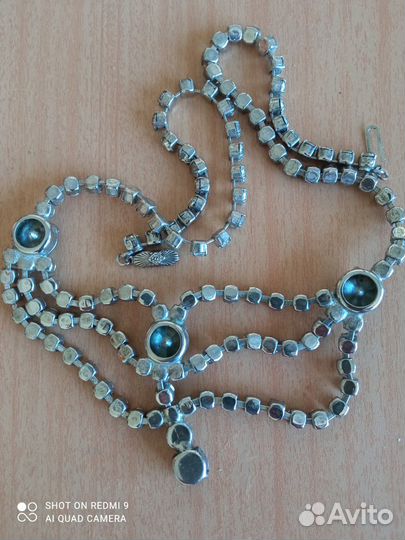 Колье ожерелье