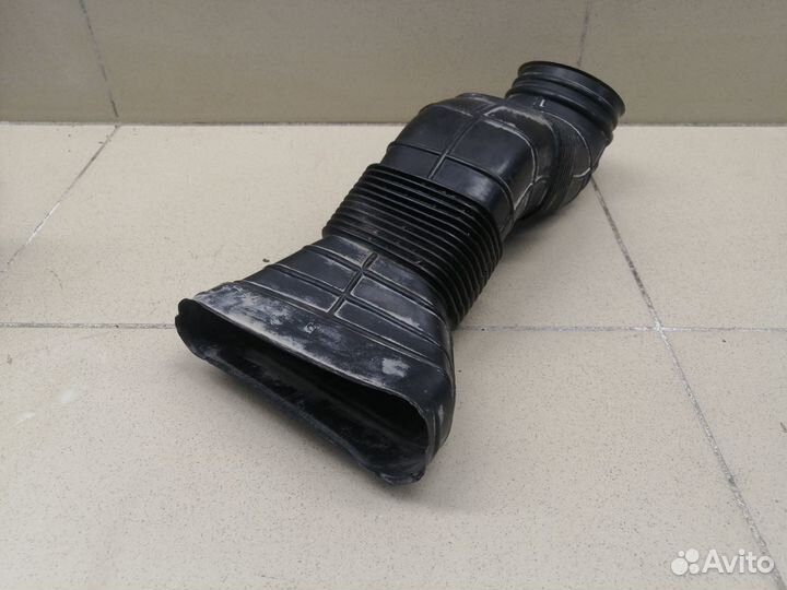 Воздуховод Passat B3 1988-1993