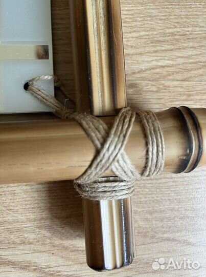 Картина «Китайские иероглифы» в бамбуковой рамке