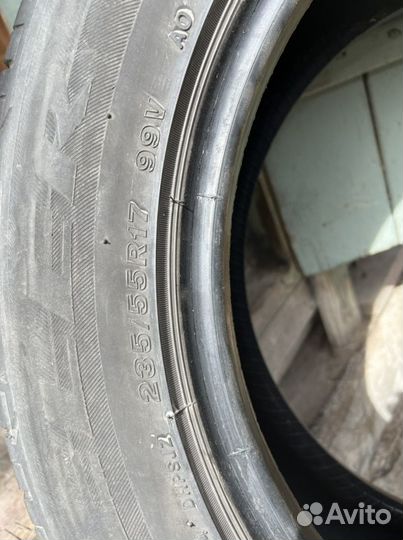 Bridgestone Dueler A/T 235/55 R17
