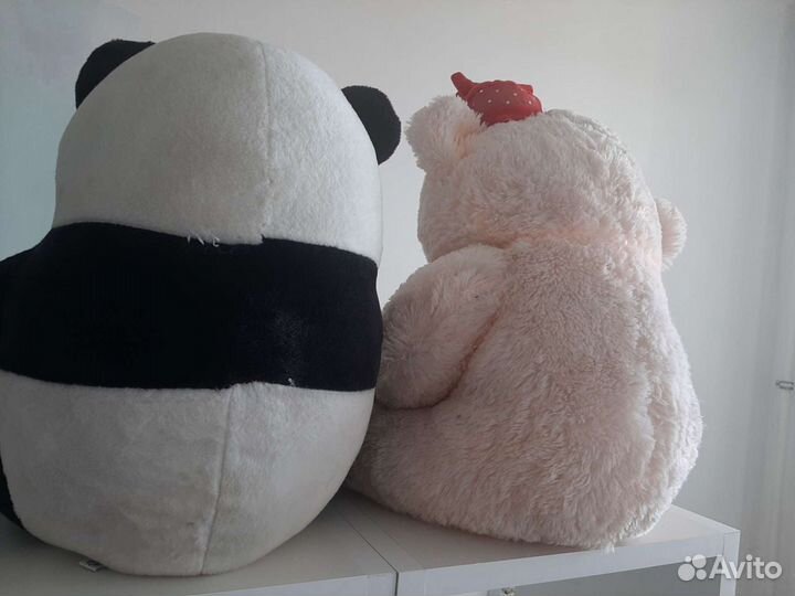 Медведь плюшевый