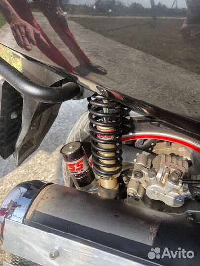 Максискутер SYM GTS 300i EVO