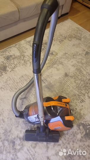 Пылесос Polaris