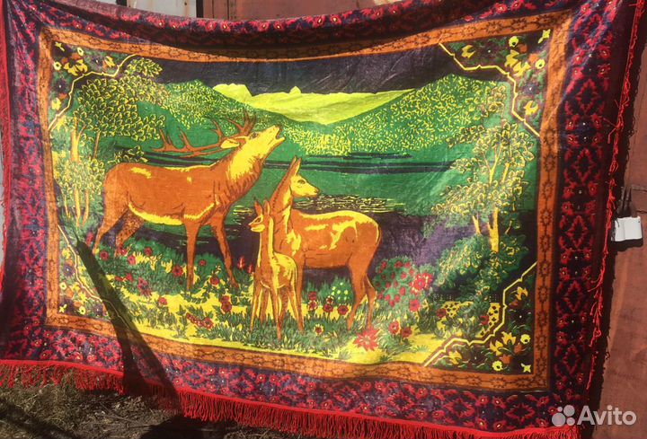 Ковёр из плюша новый Азербайджан