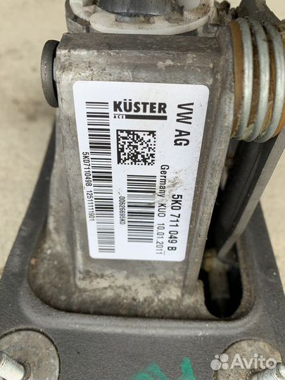 Кулиса МКПП с тросами Skoda Octavia a5