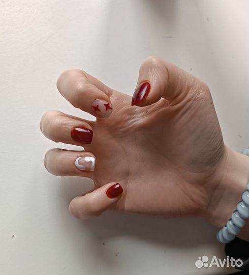 Маникюр на дому, наращивание ногтей