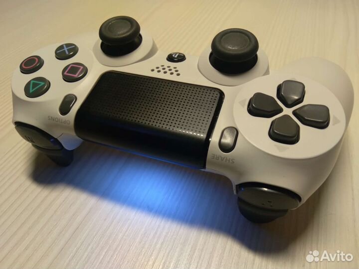 Джойстик PS4