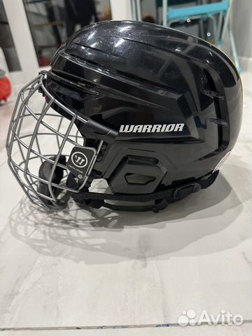 Продаю хоккейный шлем