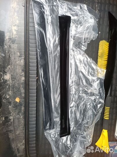 Дефлектор,ветровики на Toyota rav4 III 2006-2013 г