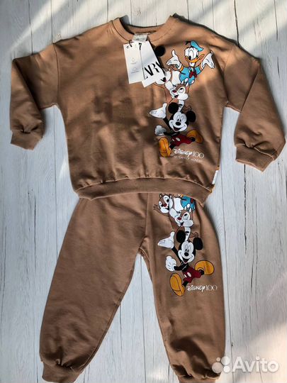 Костюм бежевый для мальчика 110