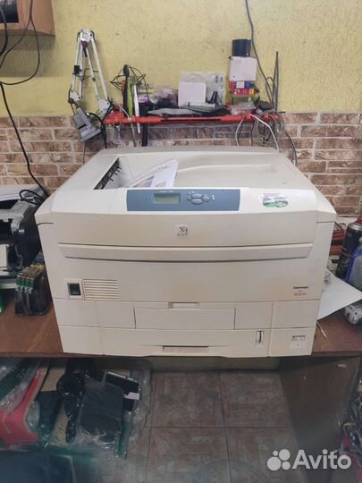 Цветной принтер Xerox phaser 7300