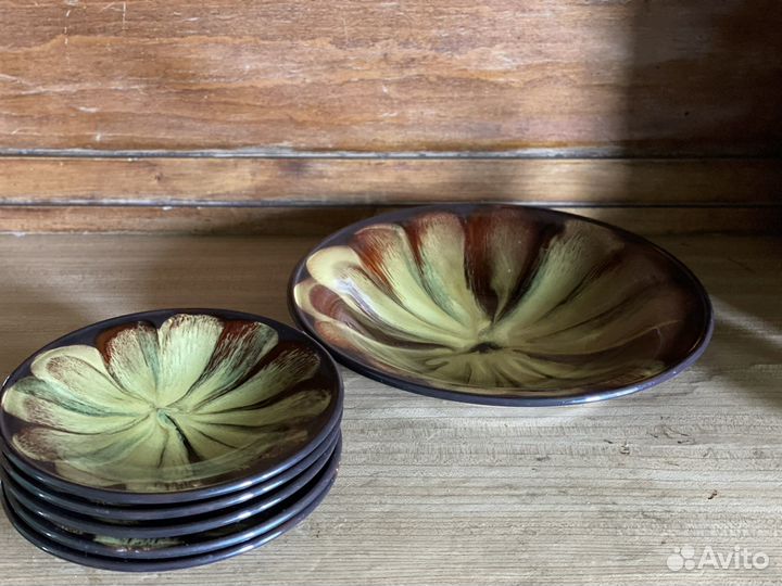 Набор для блинов: блюдо + тарелки