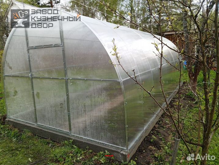 Теплица с поликарбонатомТеплица усиленная с полика