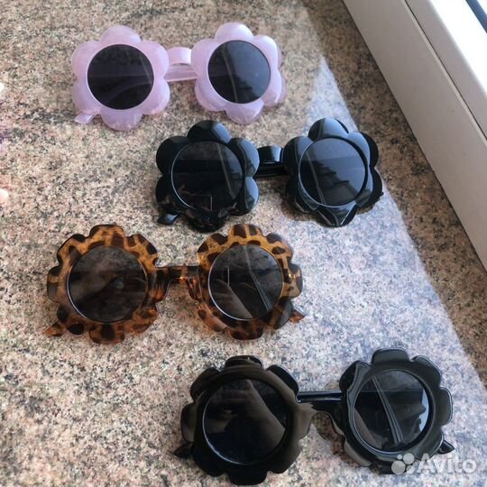 Детские солнцезащитные очки