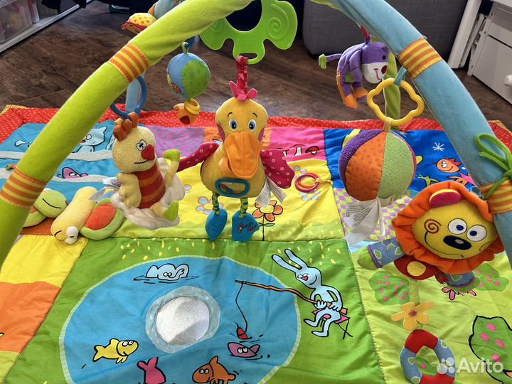 Развивающий коврик taf toys
