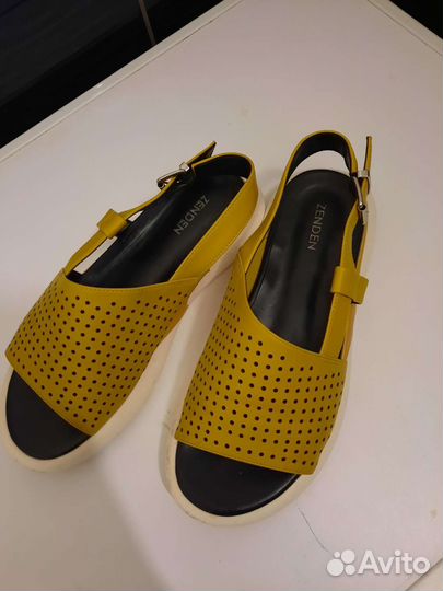 Босоножки женские 39