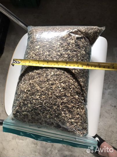 Опилки сухие для питомцев для террариума