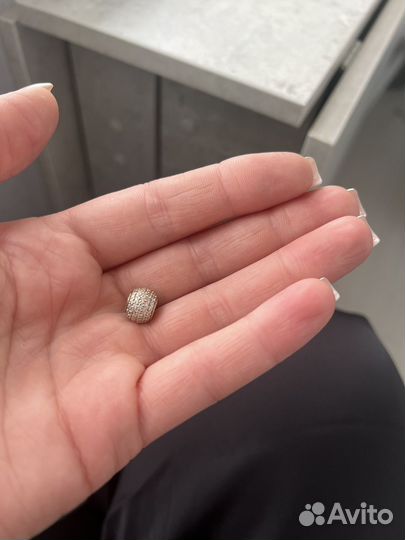 Украшение шарм