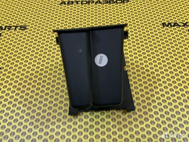 Бардачок Ford Focus 3 хетчбек 1.6 iqdb 2013