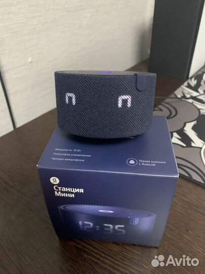 Яндекс станция мини с часами