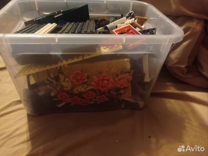 Два кейса lego