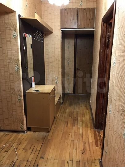 2-к. квартира, 50 м², 3/9 эт.