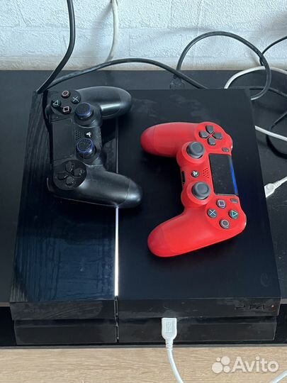 Игровая приставка PS4 fat 500gb