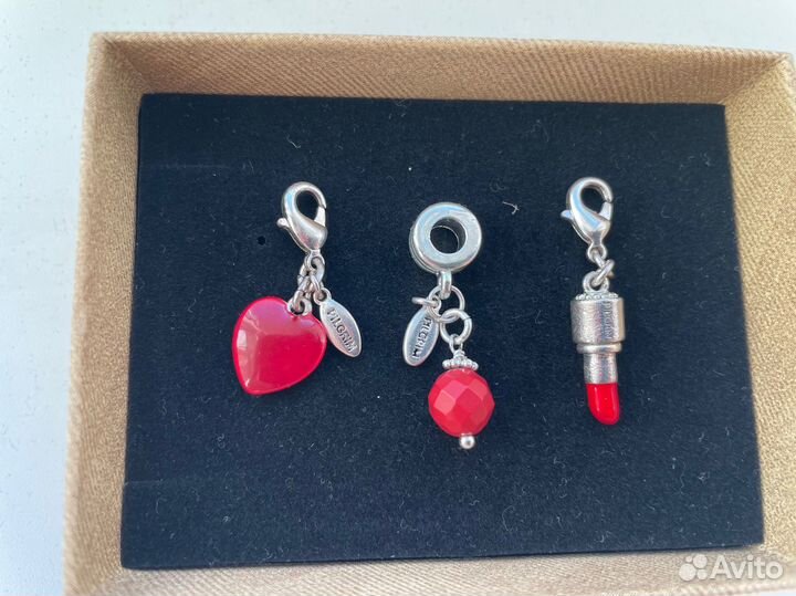 Бусины шармы (шарм) для коллекционеров